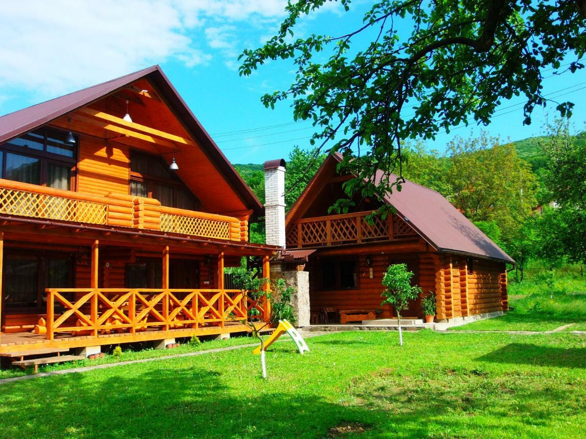 Family Green Sasovka  Exterior foto